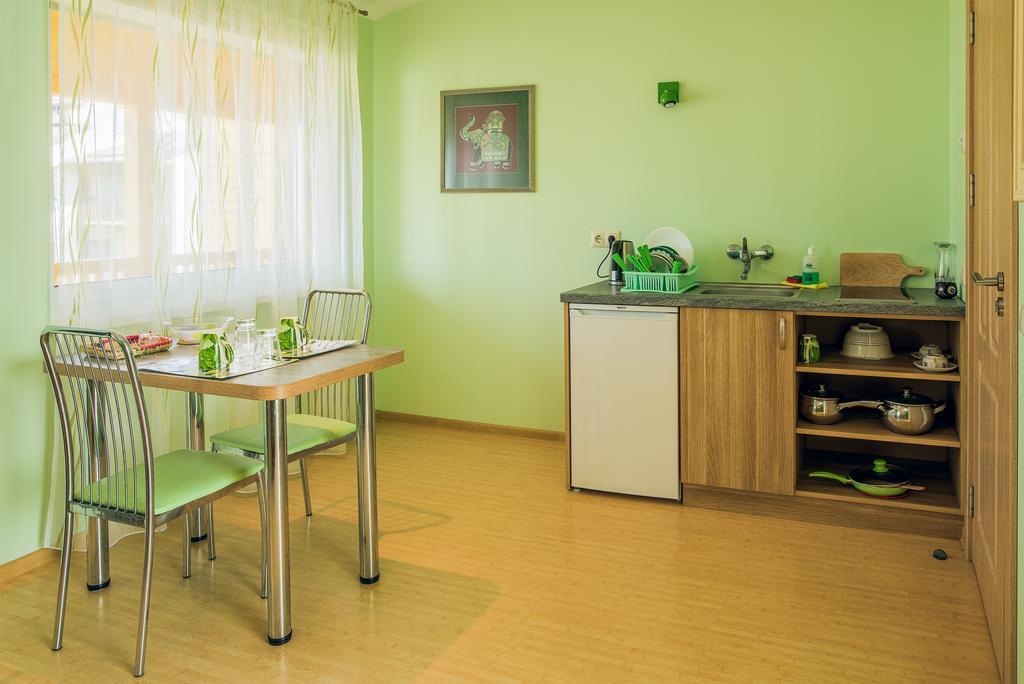 Vila Paulina Palanga Buitenkant foto